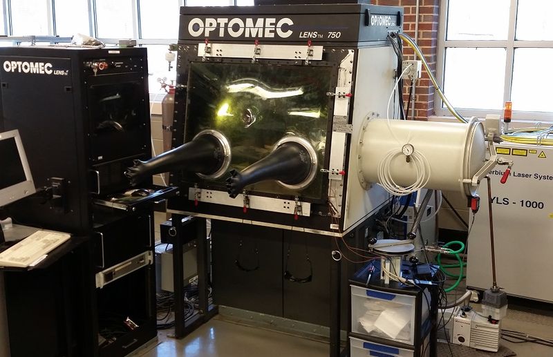 File:Optomec LENS 750 equipment.jpg
